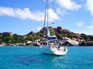smll-sailboat-atbaths-bvi7 smll sailboat atbaths bvi7